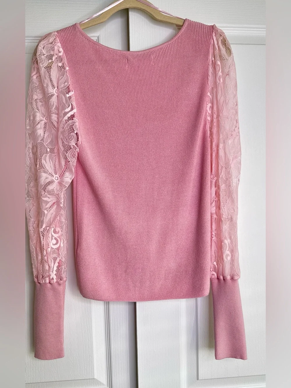 Anthropologie Ribbed Knit Top Lace Sheet Sleeves Sweetheart Neck Soft Pink Small